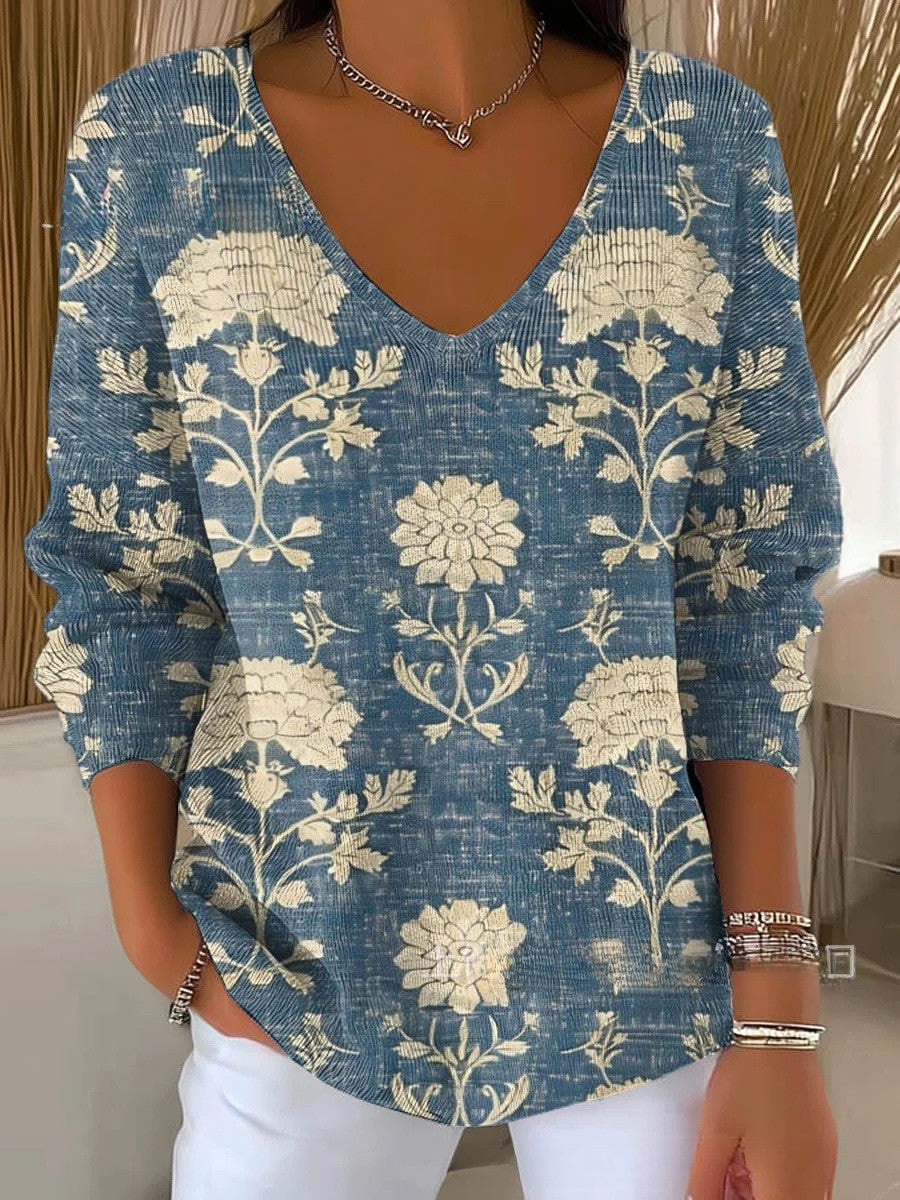 Julie's – V-Neck Sweater