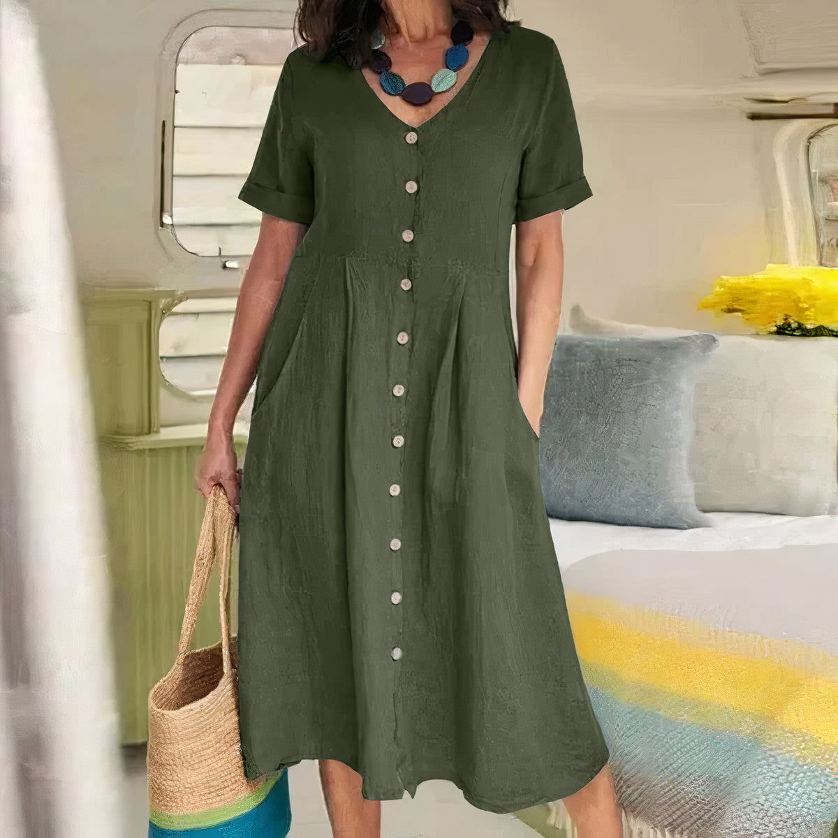 Briar - Effortless Buttoned Dress