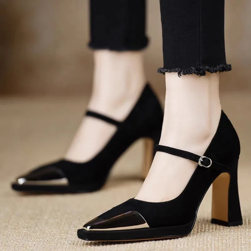 Mora - Elegant Mary Janes