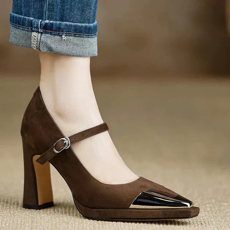 Mora - Elegant Mary Janes
