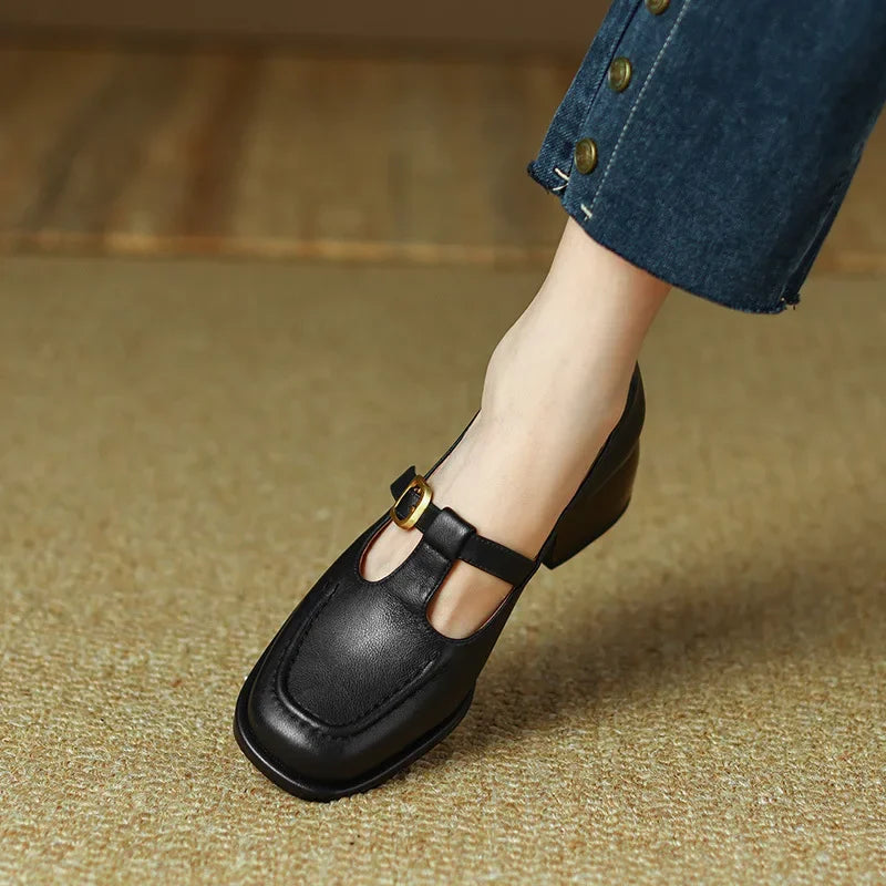 Ysolenne - T-Strap