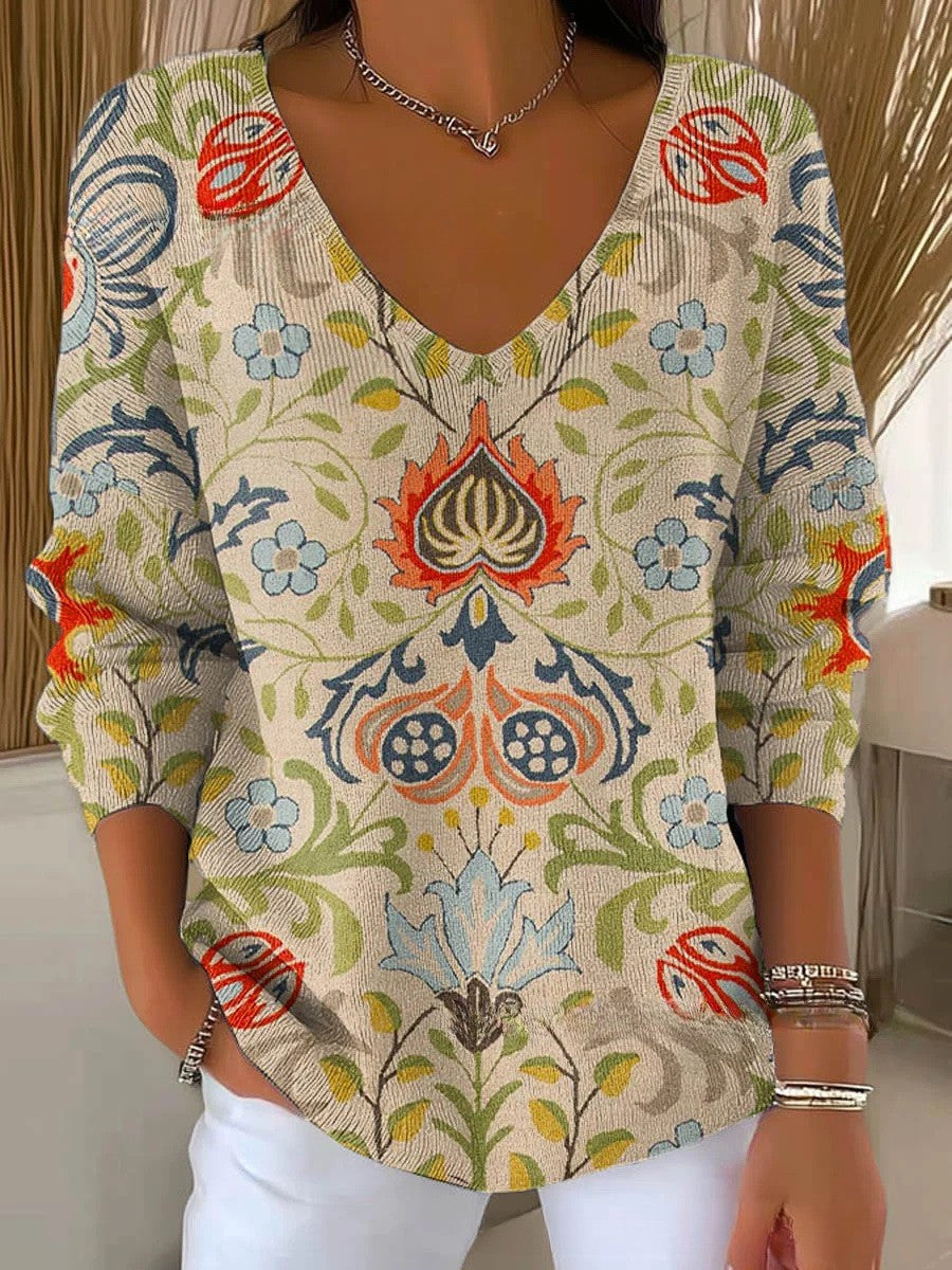 Julie's – V-Neck Sweater